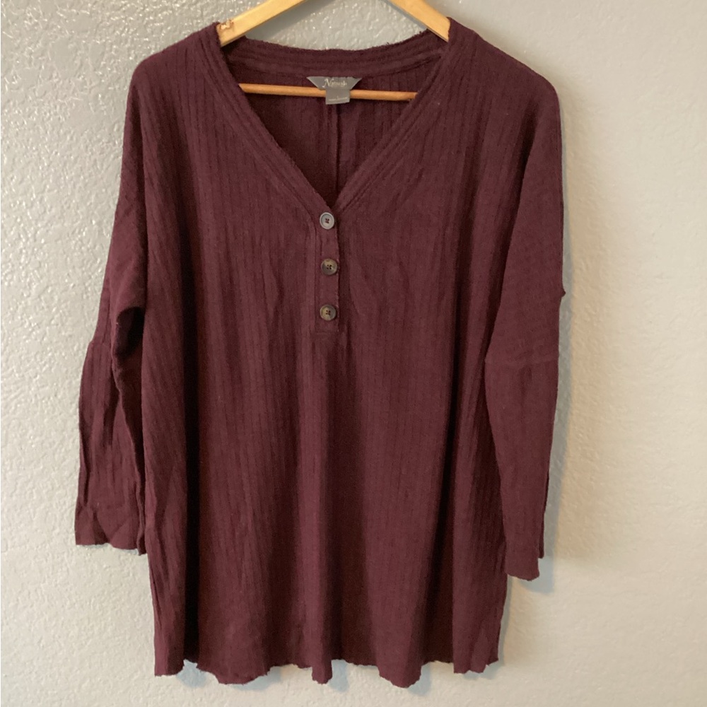 Natural Reflections Thermal Top